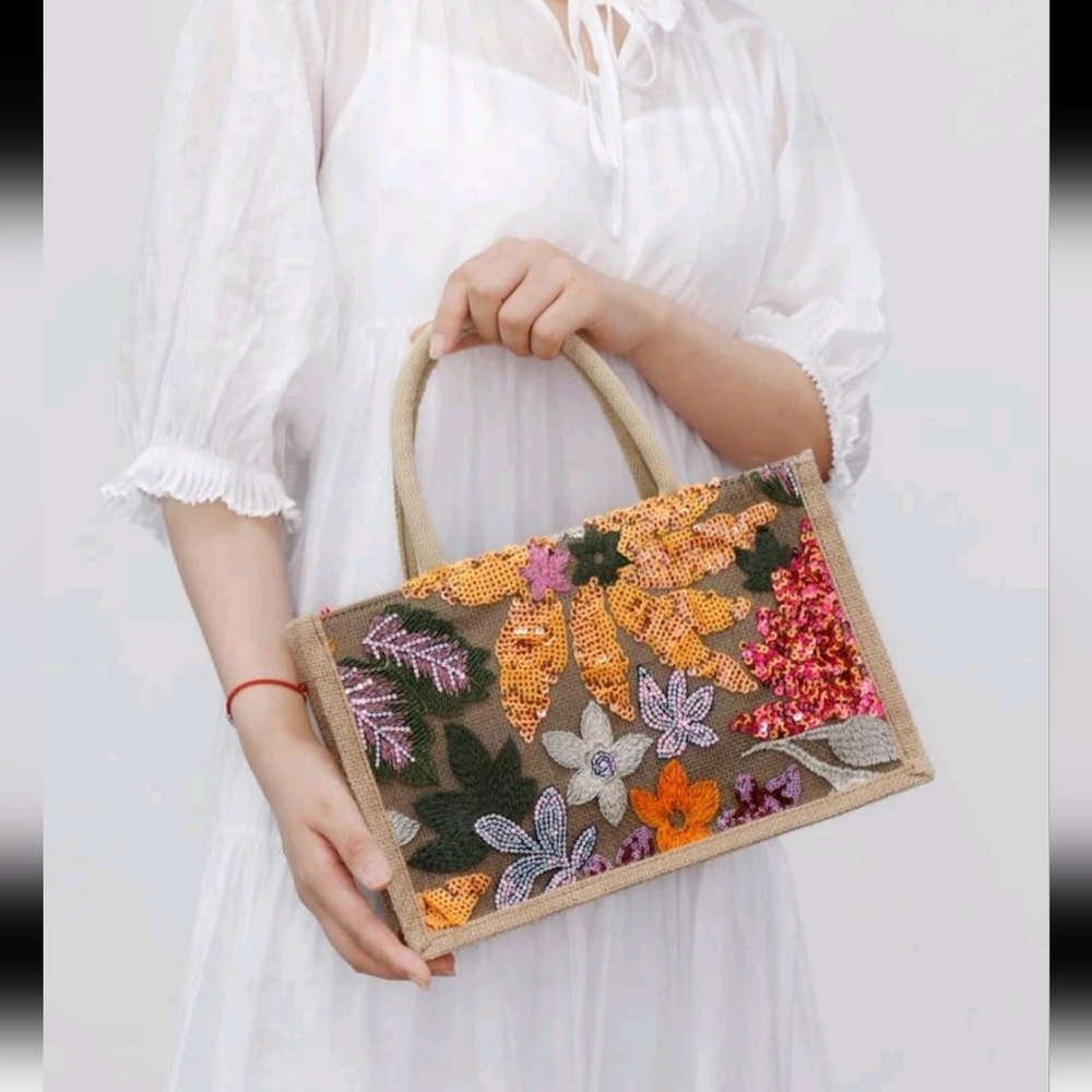 Sequined floral embroidery bag